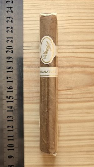 Davidoff Signature 2000 Cigar - 1 Single Cigar